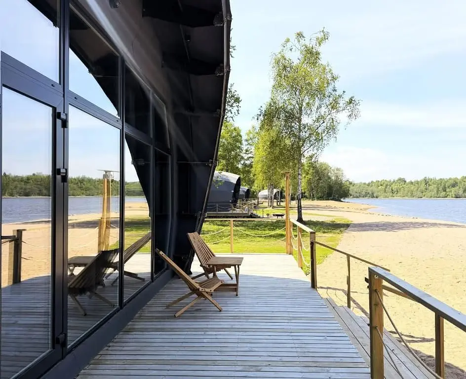 Кемпинг База отдыха Magic River, поселок Запорожское, Ленинградская область