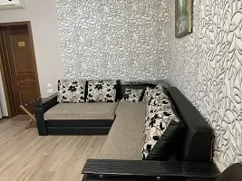 Двухместный полулюкс с 2 комнатами с видом на бассейн (двуспальная кровать), Кемпинг База отдыха Жемчужина Предгорья, Мостовской