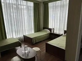 Трёхместный номер Deluxe с видом на внутренний двор, Гостевой дом Ключевой 9, Сочи
