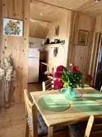 Апартаменты с 2 комнатами с балконом, Гостевой дом Тихий, Приморский