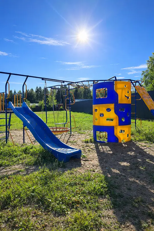 Детская площадка — Глэмпинг «Domingo Dacha A-Frame», Серпухов