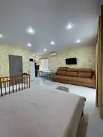 Двухместный полулюкс Comfort с балконом (двуспальная кровать), Гостевой дом на Лесной Бирже, Таганрог