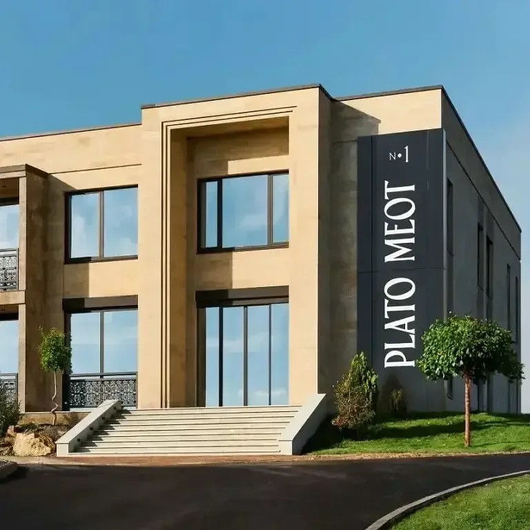 Отель PLATO MEOT Park & Hotel, Республика Адыгея, станица Даховская 