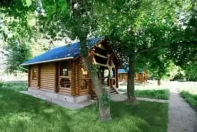 Коттедж 5-ти мест 2х комнатный, База отдыха Синяя птица, село Заволжское