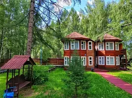 Номер Этаж в Коттедже Люкс, База отдыха Заимка Камза, поселок Тюгурюк
