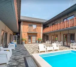 Бассейн — Гостевой дом «Azov Place», станица Голубицкая