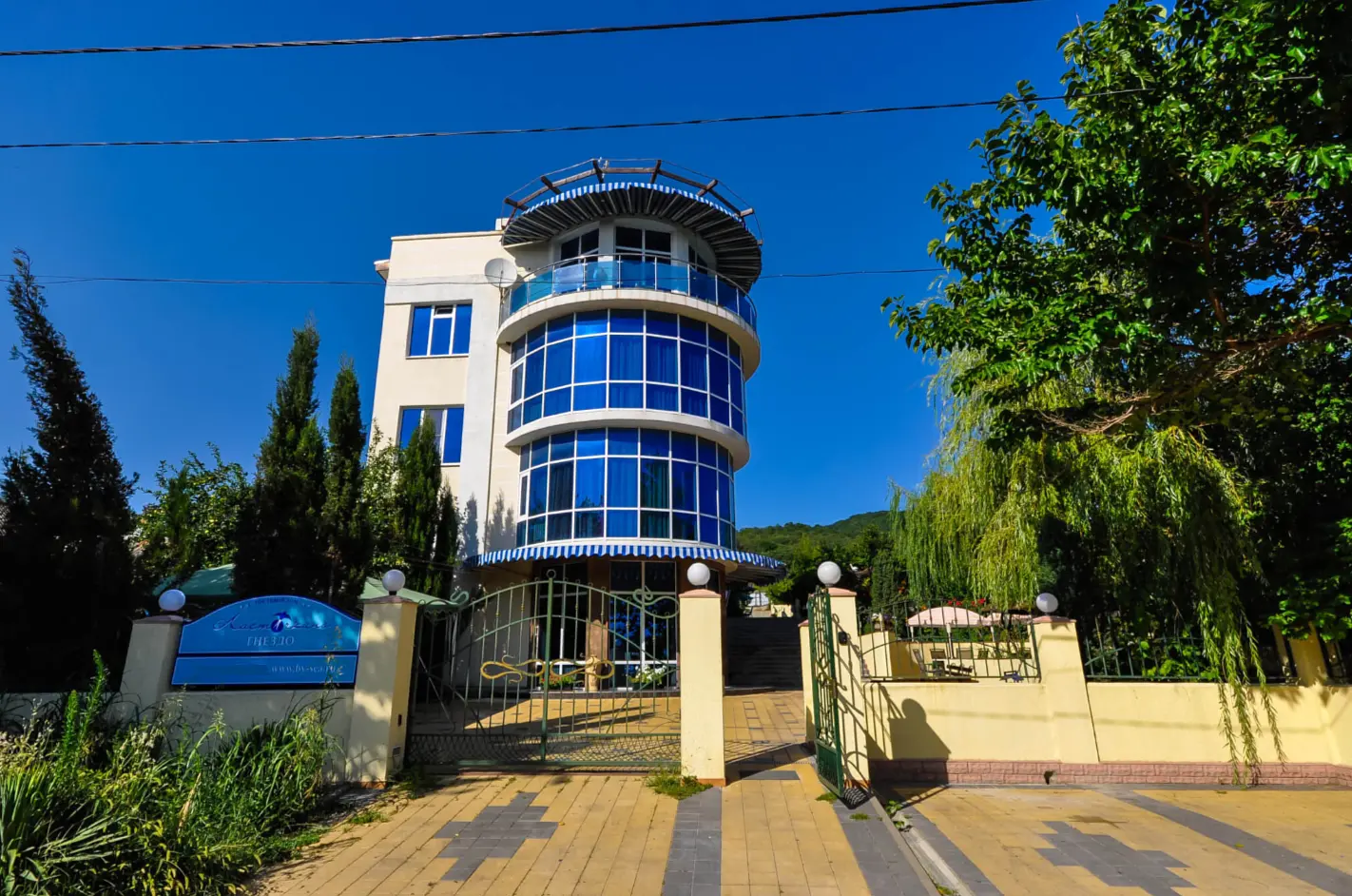Гостевой дом Ласточкино гнездо, Криница, Краснодарский край