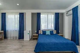 Апартаменты  с кухней, Гостевой дом MODERN, Ялта