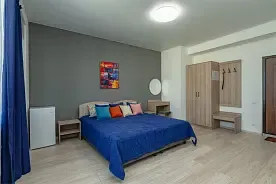 Апартаменты  с балконом и кухней, Гостевой дом MODERN, Ялта