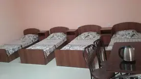 Четырёхместный номер (3) Номера домов: Третий номер, Гостевой дом Атлан, Избербаш