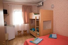 "Стандарт" 4х-местный, Гостевой дом Семейный отдых, Саки