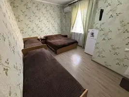 Номер Стандарт 4-местный, Гостевой дом Алеко, Дивноморское