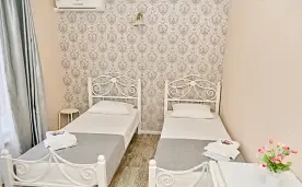 Полулюкс 2 местный с террасой, Гостевой дом Sunny House, Геленджик