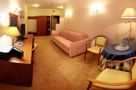 Люкс 2-местный 2-комнатный (корпус 6) обычный, Курорт Янган-Тау, Янгантау