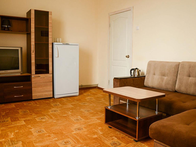 Полулюкс 3-местный 2-комнатный, корпус Усадьба графа Попова