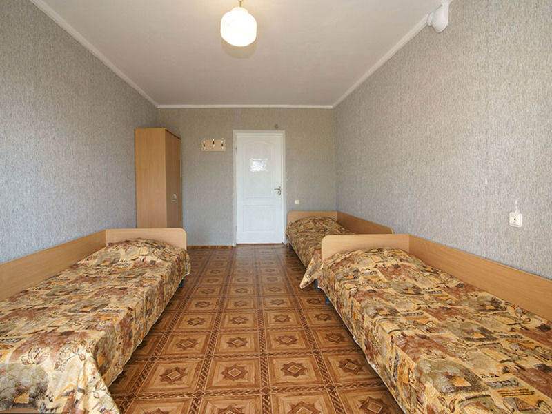 Эконом 3-местный