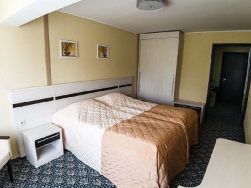 Стандартный Улучшенный 2-местный (главный корпус)