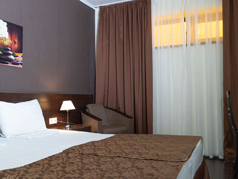 Стандарт 2-местный (цоколь)