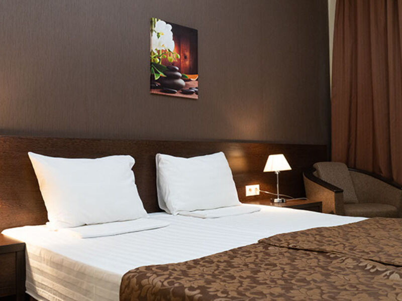 Стандарт 2-местный (цоколь)