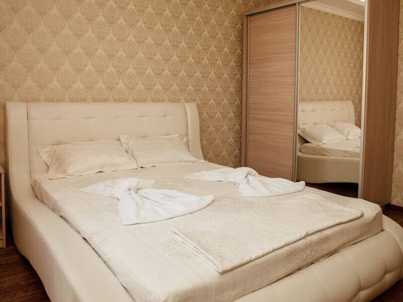 Полулюкс 4-местный 2-комнатный