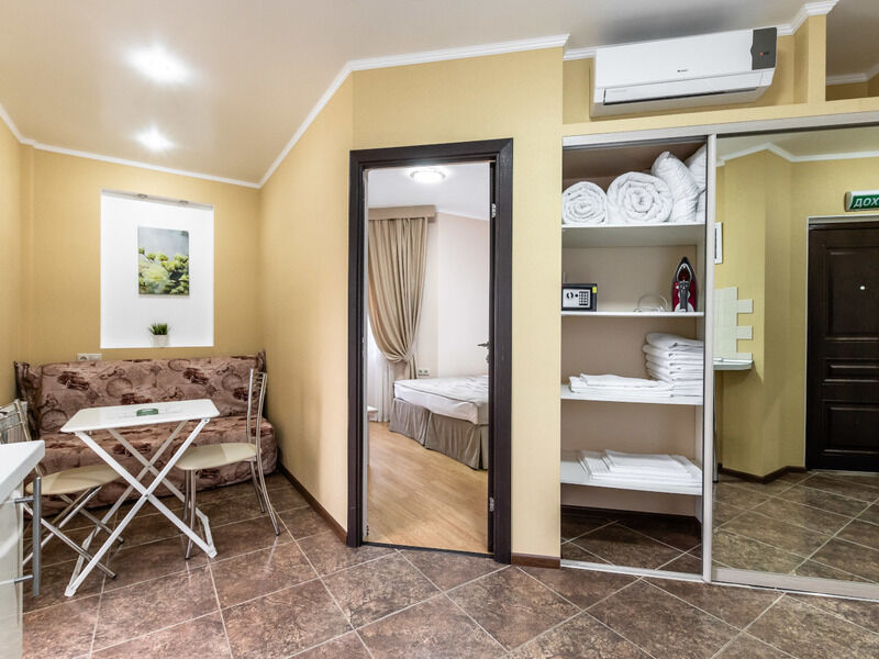 Люкс 5-местный 2-комнатный