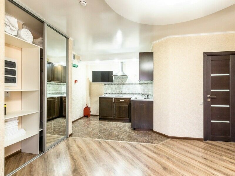 Сьют 6-местный 2-комнатный многоуровневый с кухней