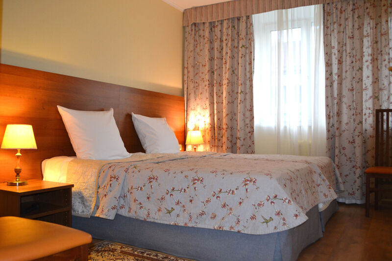 Студио плюс 2-местный 2-комнатный (с кухней корпус №4)