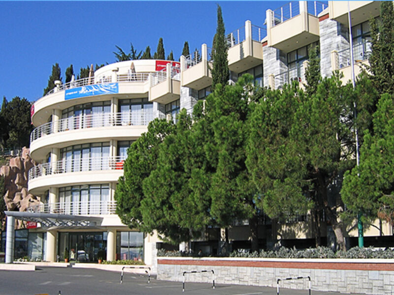 Отель Аквапарк (комплекс Миндальная роща), Крым, Алушта