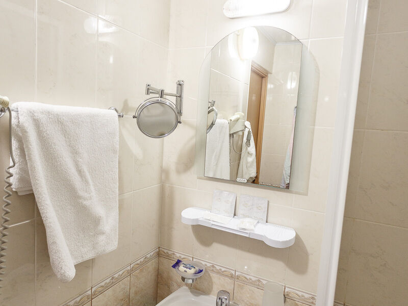 Джуниор Сюит 2-местный 2-комнатный (корпус 1)