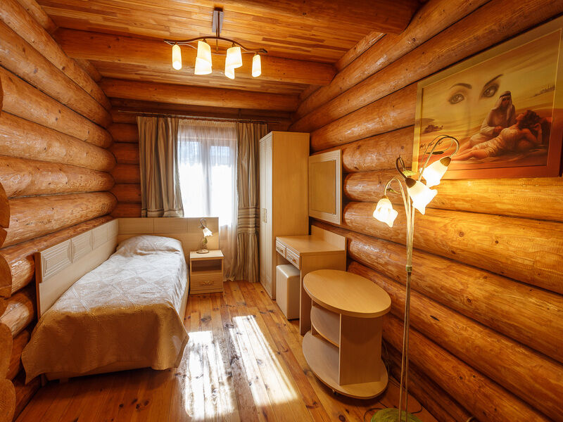 Люкс 3-местный 3-комнатный (в Зеркальном срубе)