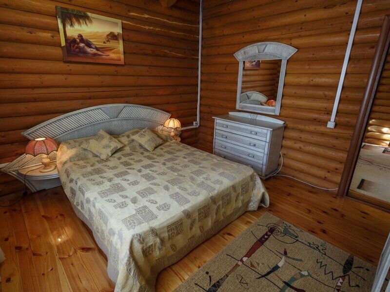 Люкс 3-местный 3-комнатный (в отдельно стоящем срубе