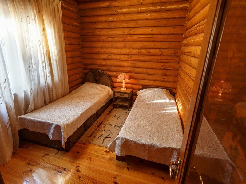 Люкс 3-местный 3-комнатный (в отдельно стоящем срубе