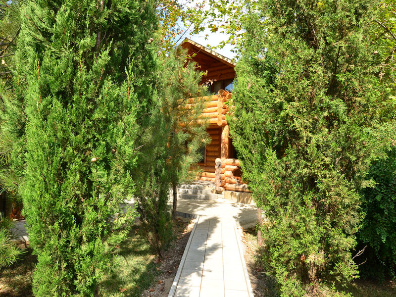 Люкс 6-местный 3-комнатный 2-этажный (в отдельно стоящем срубе)