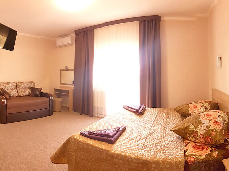 Семейный 4-местный