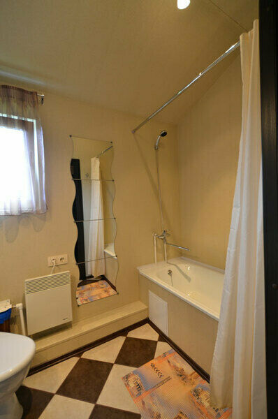 4-местный коттедж