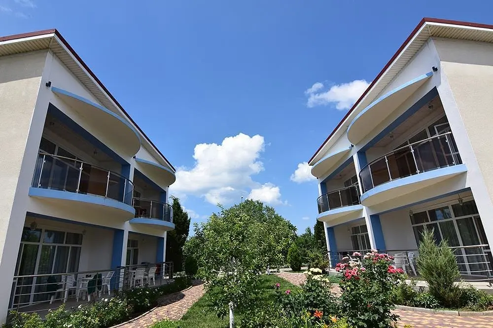Гостевой дом МНБ Поповка, Поповка, Крым