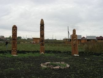 Деревянные скульптуры