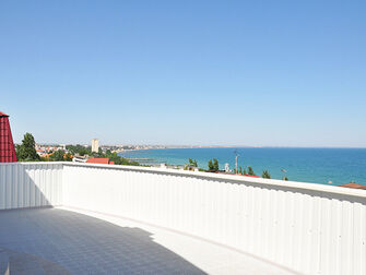 Вид на море со смотровой площадке на  этаже | Феодосия, Крым