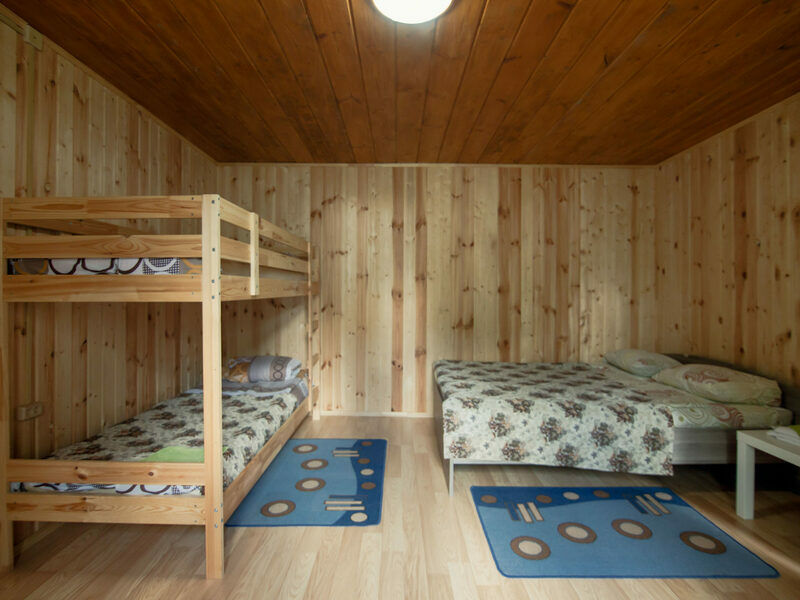 Стандартный 3-местный (корпус 1 или в домике 1-13)