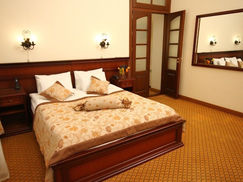 Люкс Luxury suit в корп.Б (№1,3,6,8,11) - двуспальная кровать