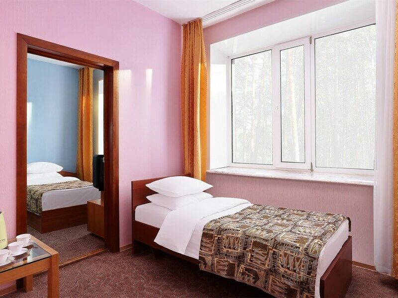 Стандартный 3-местный 2-комнатный