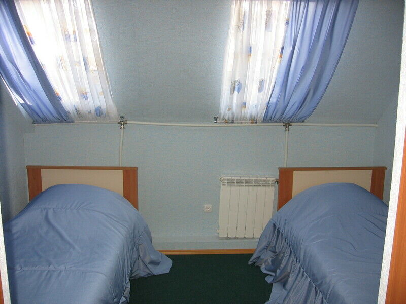 Коттедж 2-местный Дача №5 комнаты 1, 2, 4, 5