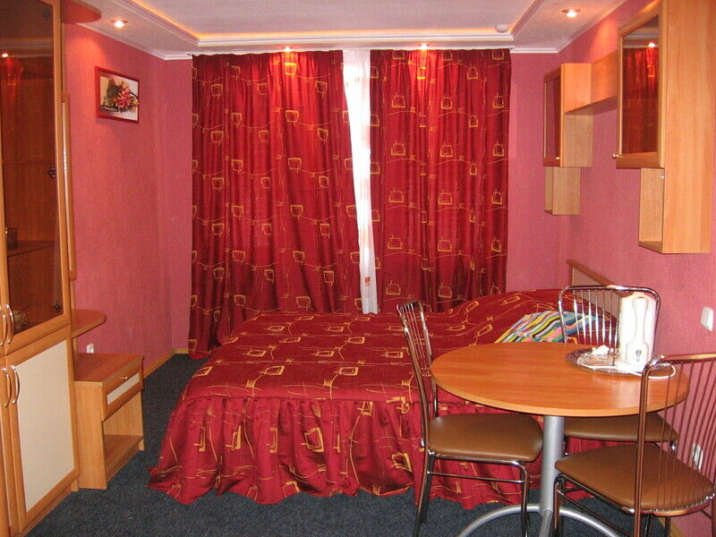 Коттедж 2-местный Дача №5 комнаты 3, 6