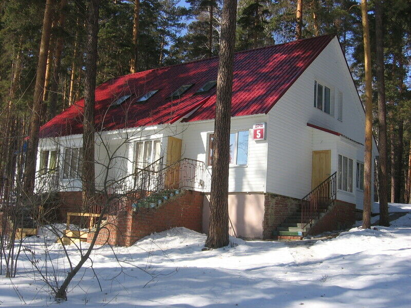 Коттедж 2-местный Дача №5 комнаты 3, 6