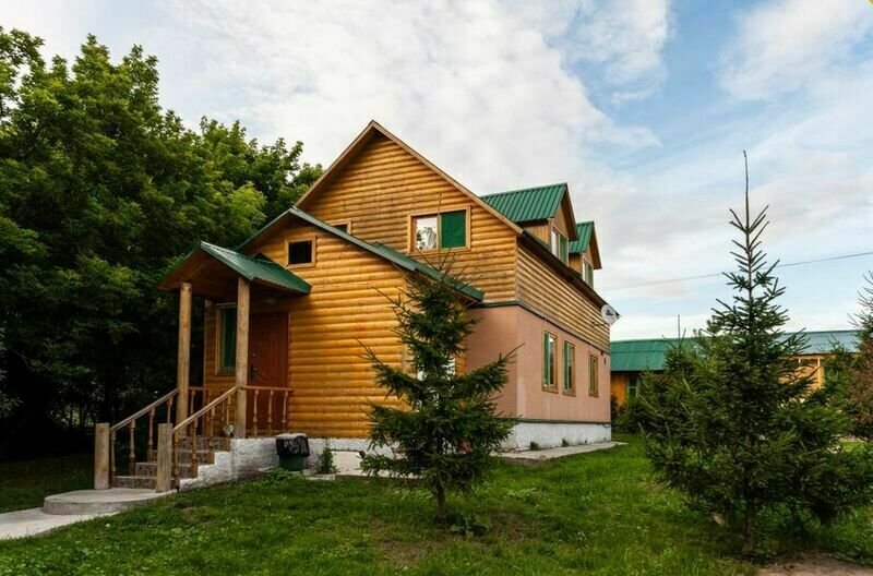 Центральный вход