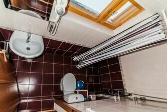 Санузел в коттедже № 4