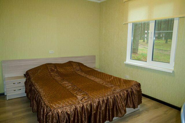 Комната с двухспальной кроватью