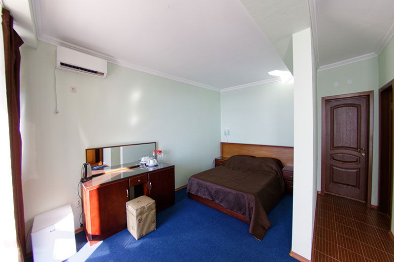 Люкс Семейный 4-местный с видом на море