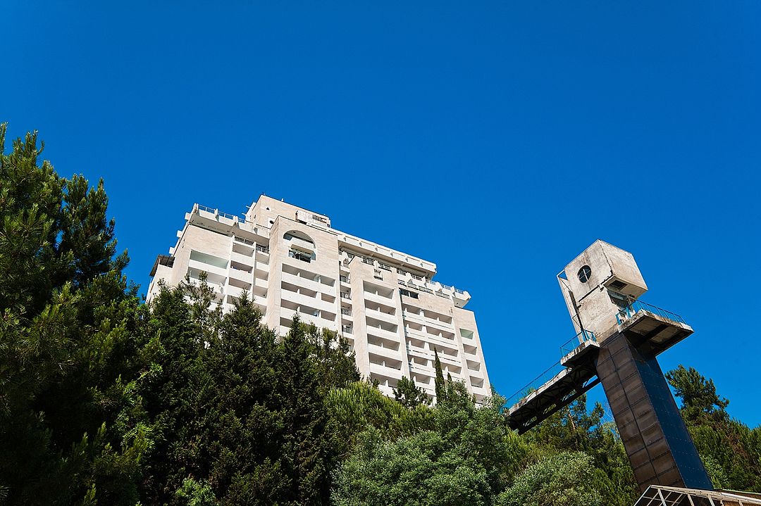 Корпус (спуск на пляж) | Мюссера (им. Лакоба), Гагрский район