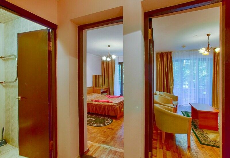 2-местный 2-комнатный люкс